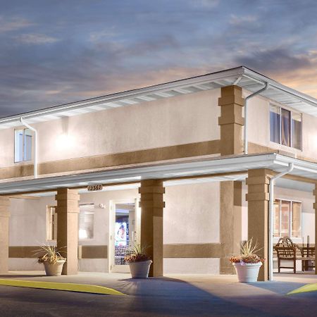 Super 8 By Wyndham Richlands/Claypool Hill Area Hotel Pounding Mill Екстериор снимка
